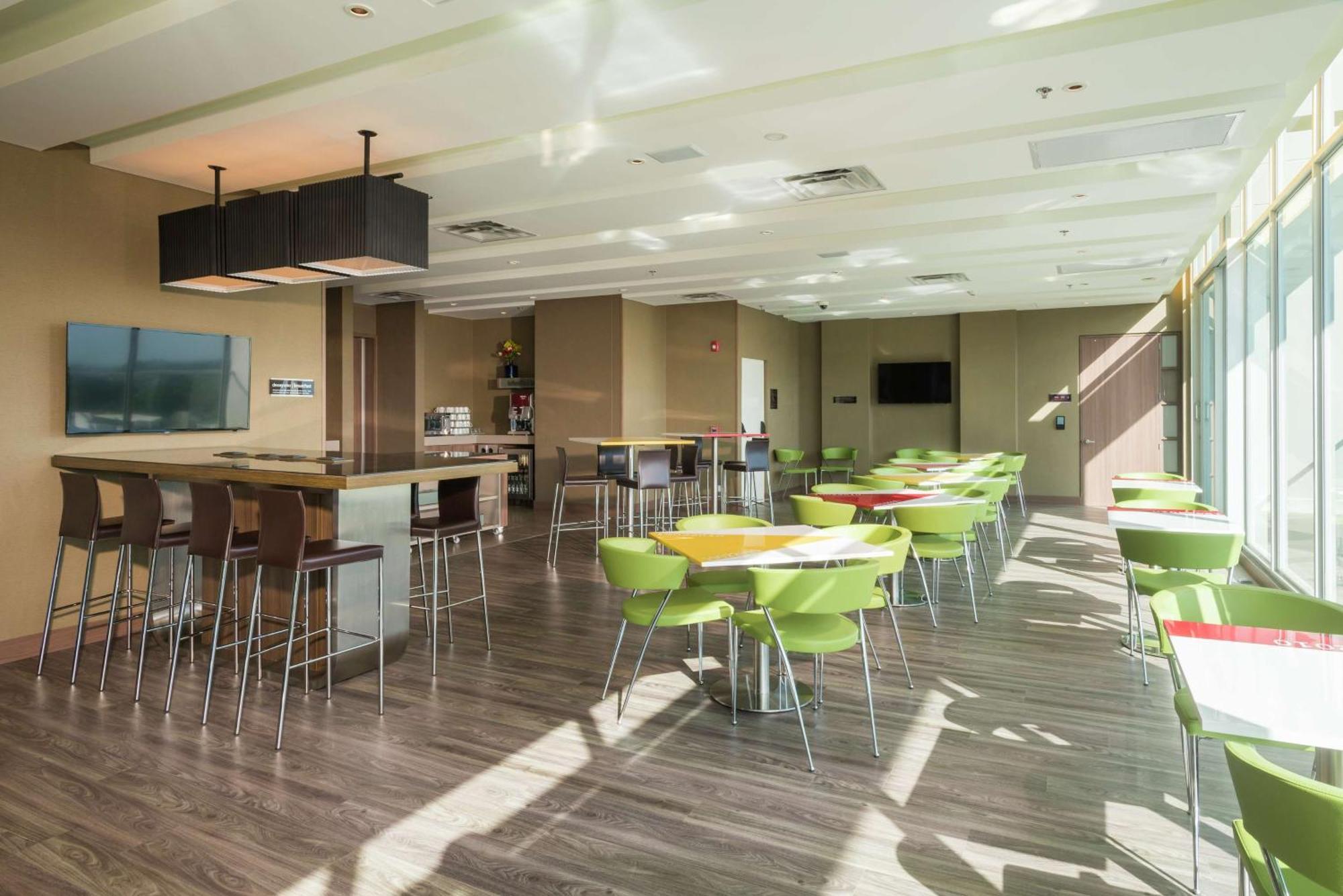 Hampton By Hilton Yopal Hotel Ngoại thất bức ảnh