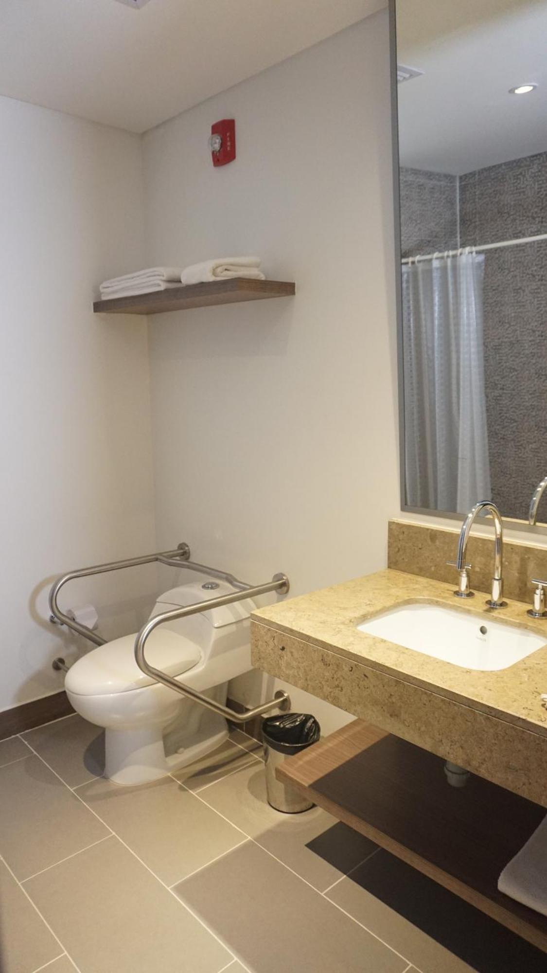 Hampton By Hilton Yopal Hotel Ngoại thất bức ảnh