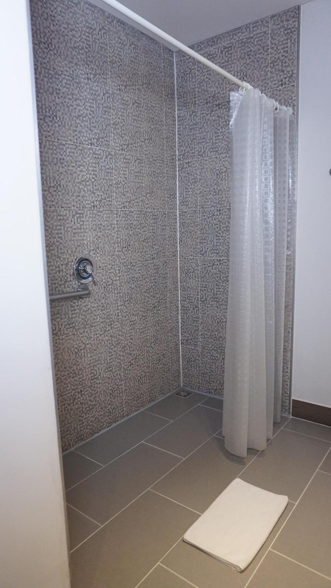 Hampton By Hilton Yopal Hotel Ngoại thất bức ảnh